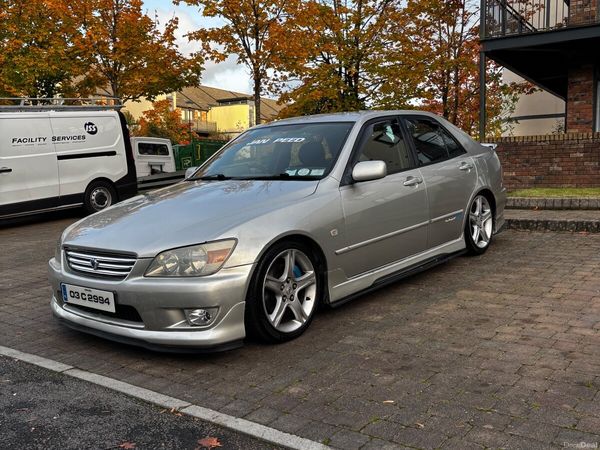 Lexus IS Saloon, Petrol, 2003, Silver