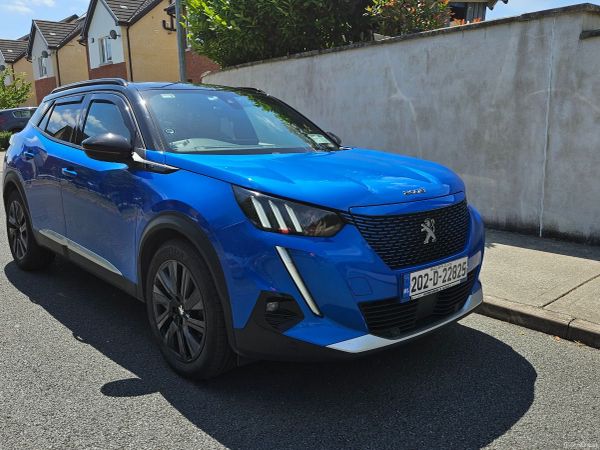 Peugeot 2008 Hatchback, Electric, 2020, Blue