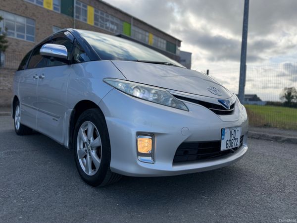 Toyota Estima MPV, Petrol Hybrid, 2011, Silver
