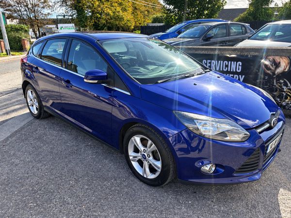 Ford Focus Hatchback, Diesel, 2014, Blue