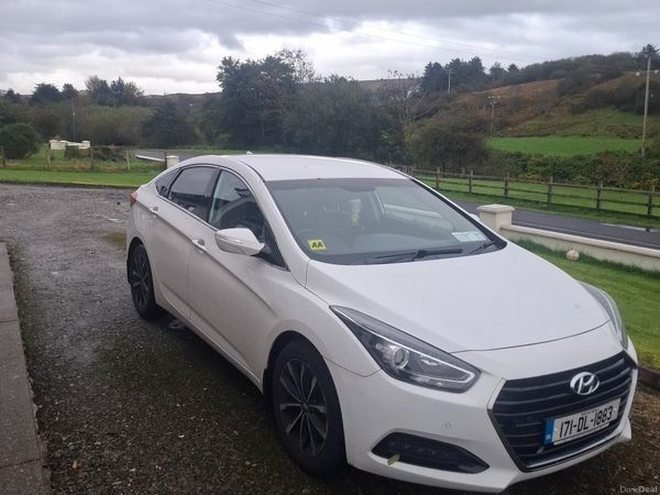 Hyundai i40 Saloon, Diesel, 2017, White