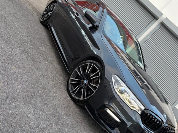 BMW 5-Series Saloon, Diesel, 2017, Grey