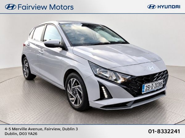 Hyundai i20 Hatchback, Petrol, 2025, Grey