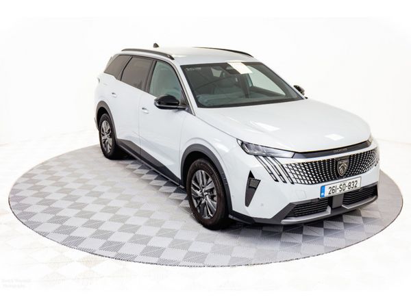 Peugeot 5008 SUV, Petrol, 2026, White