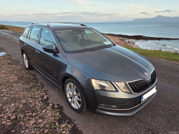 Skoda Octavia Estate, Diesel, 2019, Grey