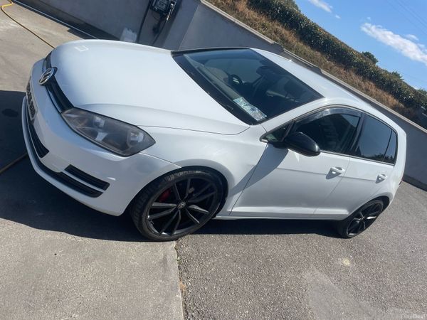 Volkswagen Golf Hatchback, Diesel, 2013, White