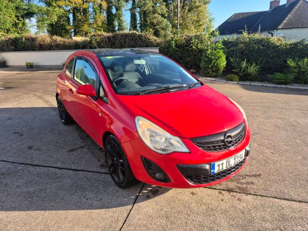 Opel Corsa Hatchback, Diesel, 2011, Red