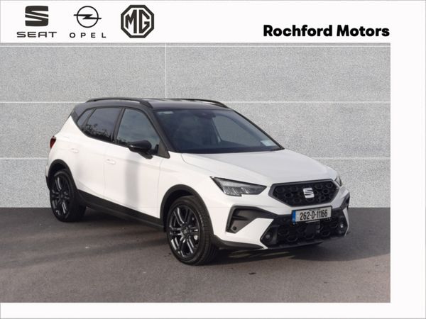 SEAT Arona Hatchback, Petrol, 2026, White