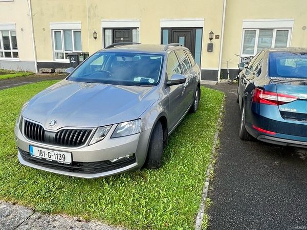 Skoda Octavia Estate, Diesel, 2018, Grey