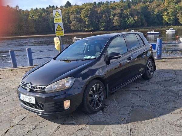 Volkswagen Golf Hatchback, Diesel, 2010, Black