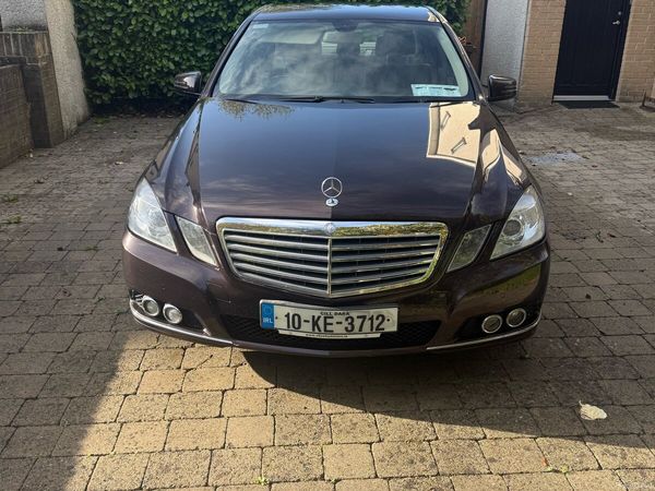 Mercedes-Benz E-Class Saloon, Diesel, 2010, Brown