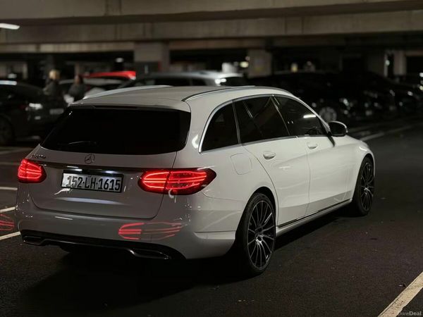 Mercedes-Benz C-Class Estate, Diesel, 2015, White
