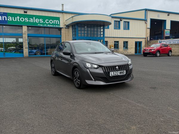 Peugeot 208 Hatchback, Diesel, 2022, Grey