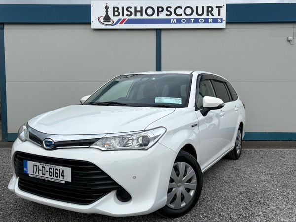 Toyota Corolla Estate, Petrol Hybrid, 2017, White