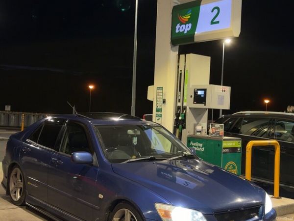 Lexus IS Saloon, Petrol, 2002, Blue
