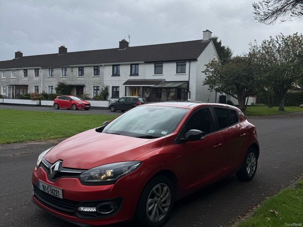 Renault Megane Hatchback, Diesel, 2016, Red