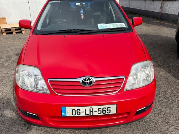 Toyota Corolla Saloon, Petrol, 2006, Red
