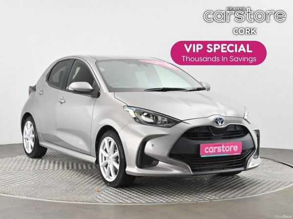 Toyota Yaris Hatchback, Petrol Hybrid, 2021, Brown
