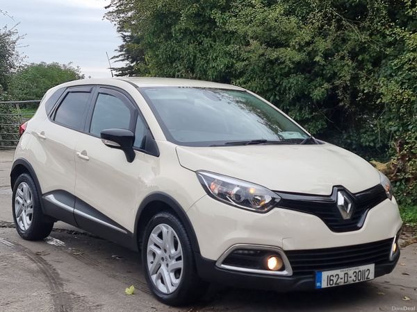 Renault Captur Hatchback, Diesel, 2016, Beige
