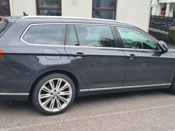 Volkswagen Passat Estate, Diesel, 2015, Grey