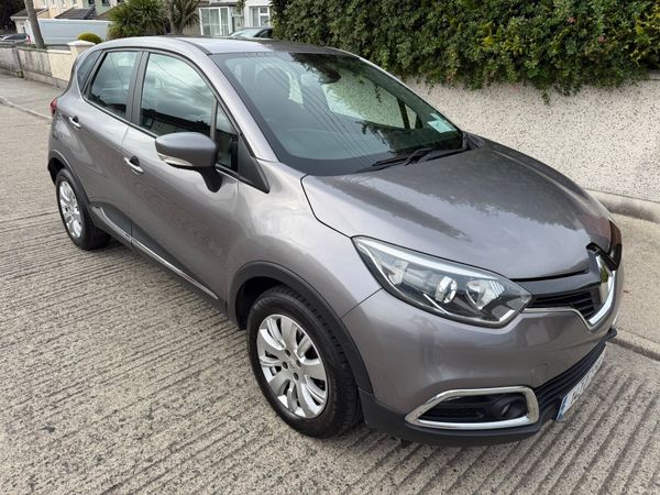Renault Captur Hatchback, Diesel, 2014, Grey
