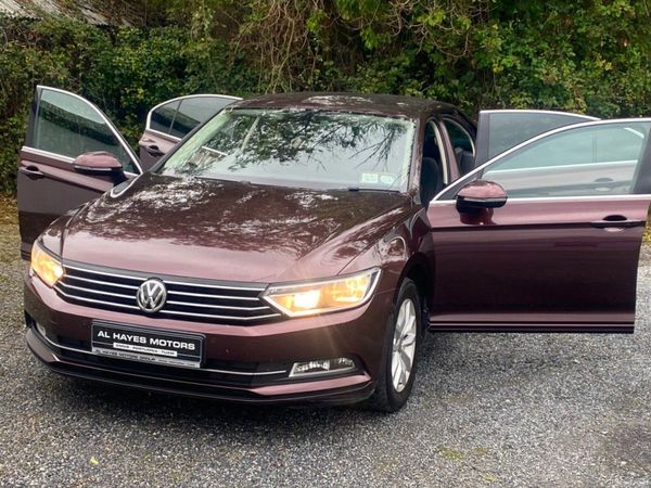 Volkswagen Passat Saloon, Diesel, 2016, Red