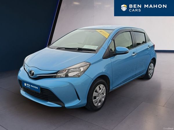 Toyota Vitz Hatchback, Petrol, 2015, Blue