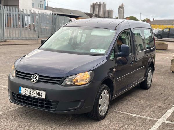 Volkswagen Caddy Maxi Life MPV, Diesel, 2013, Blue