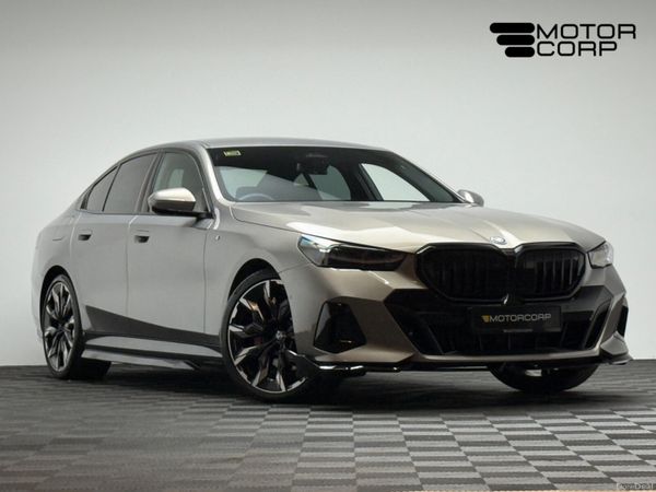 BMW 5-Series Saloon, Petrol Plug-in Hybrid, 2025, Grey