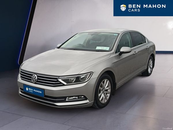 Volkswagen Passat Saloon, Diesel, 2016, Silver