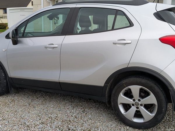Vauxhall Mokka Hatchback, Diesel, 2017, Silver