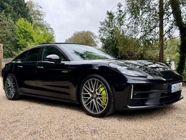 Porsche Panamera Hatchback, Petrol Plug-in Hybrid, 2025, Black
