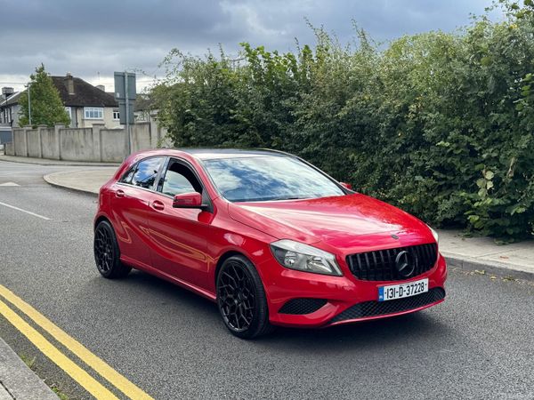 Mercedes-Benz A-Class Hatchback, Petrol, 2013, Red