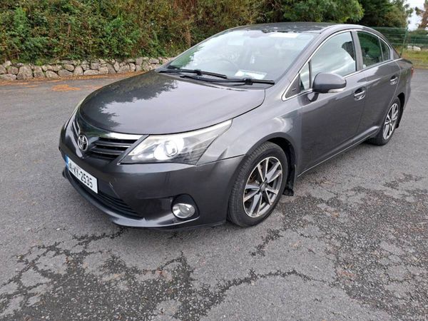 Toyota Avensis Saloon, Diesel, 2014, Grey
