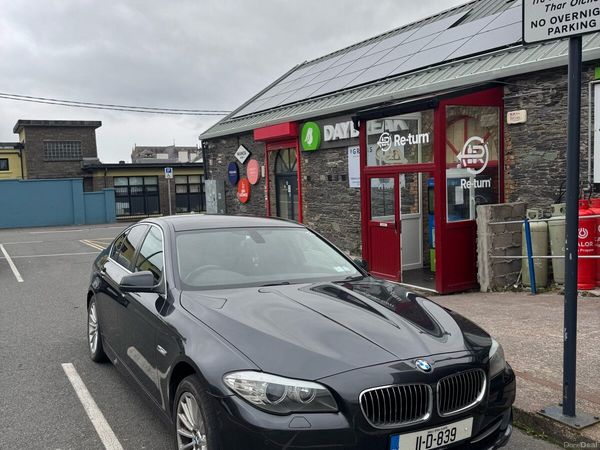 BMW 5-Series Saloon, Diesel, 2011, Grey