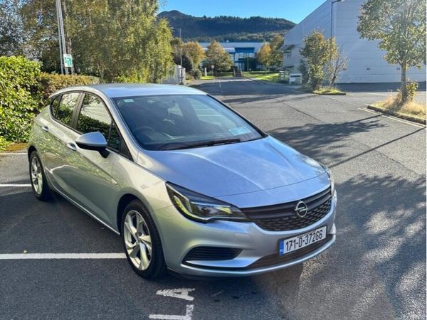 Opel Astra Hatchback, Petrol, 2017, Grey