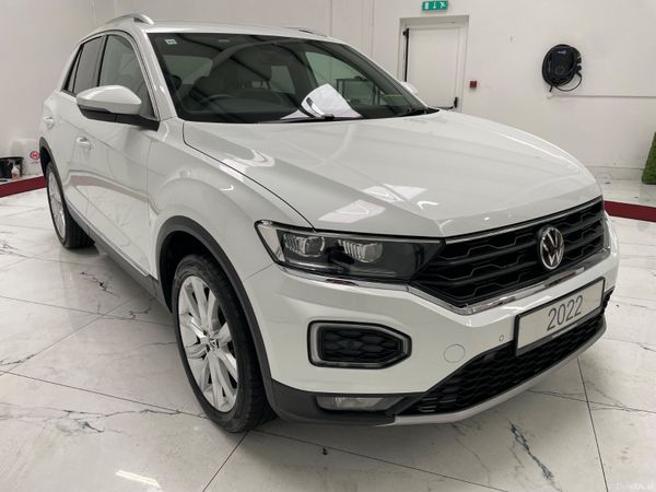 Volkswagen T-Roc Hatchback, Diesel, 2022, White