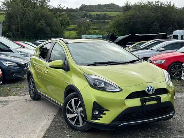 Toyota Aqua Hatchback, Petrol, 2017, Green