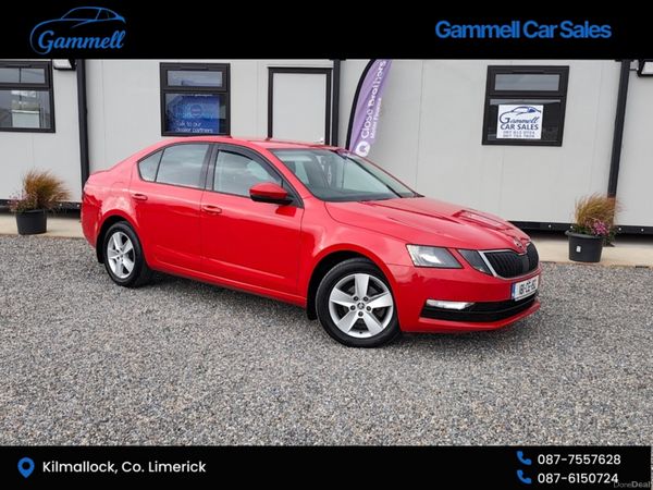 Skoda Octavia Hatchback, Diesel, 2018, Red