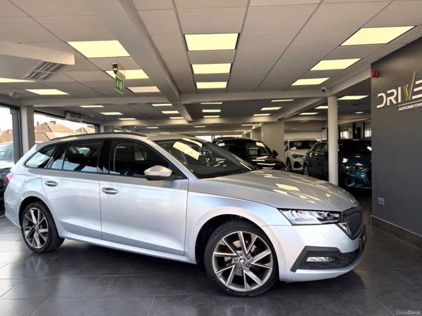 Skoda Octavia Estate, Petrol Hybrid, 2023, Silver