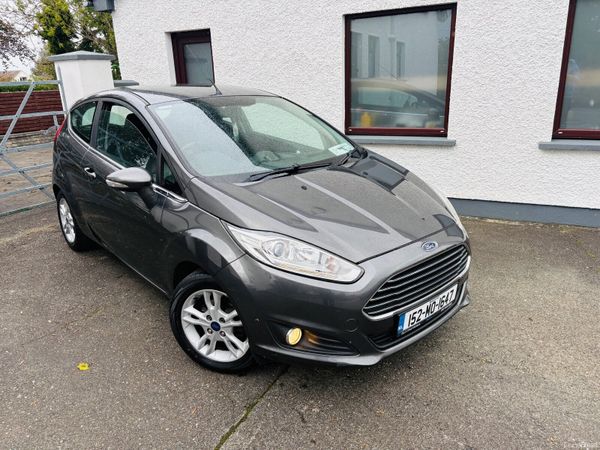 Ford Fiesta Hatchback, Petrol, 2015, Grey