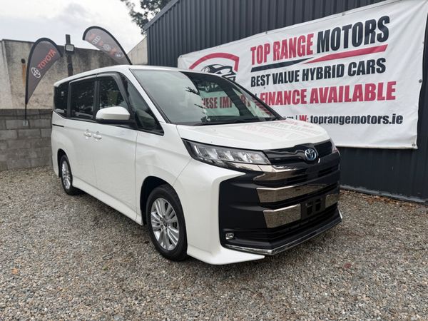 Toyota Noah MPV, Petrol Hybrid, 2023, White