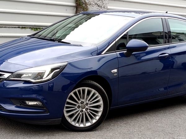 Opel Astra Hatchback, Diesel, 2019, Blue