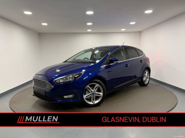 Ford Focus Hatchback, Diesel, 2017, Blue