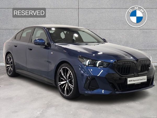 BMW 5-Series Saloon, Petrol Plug-in Hybrid, 2025, Blue
