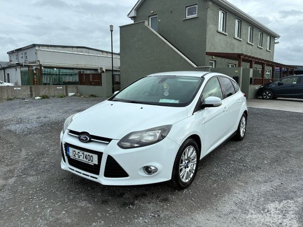 Ford Focus Hatchback, Diesel, 2012, White