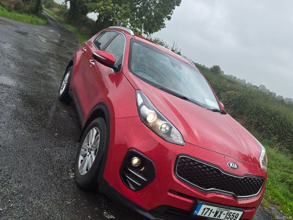 Kia Sportage SUV, Diesel, 2017, Red