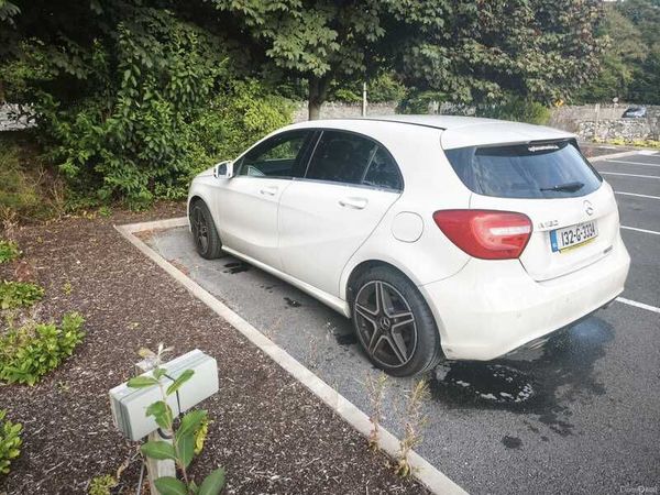 Mercedes-Benz A-Class Hatchback, Petrol, 2013, White
