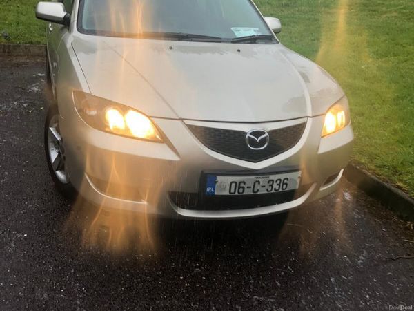 Mazda Mazda3 Saloon, Petrol, 2006, Silver