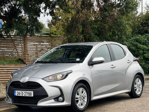 Toyota Yaris Hatchback, Petrol Hybrid, 2024, Grey